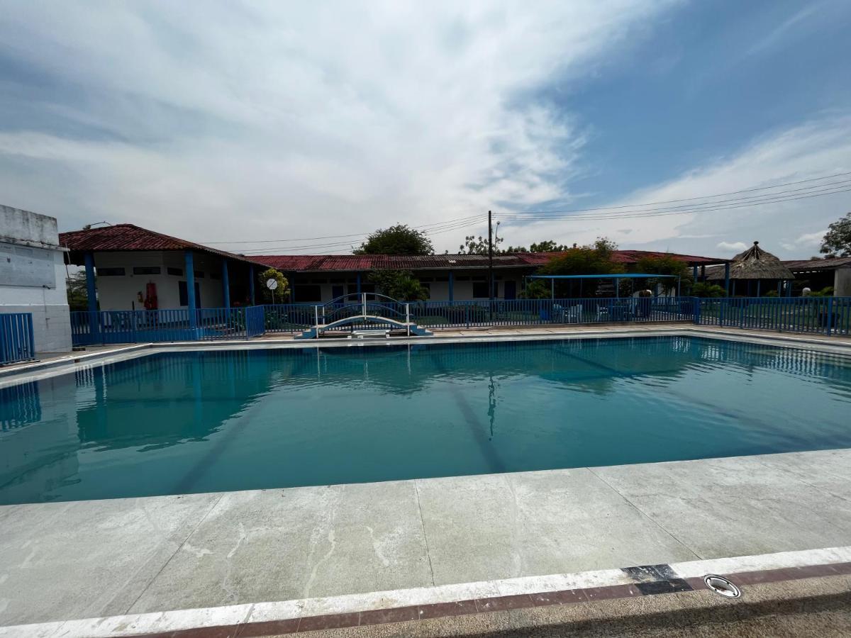 Finca La Pola จีราร์ดอท ภายนอก รูปภาพ
